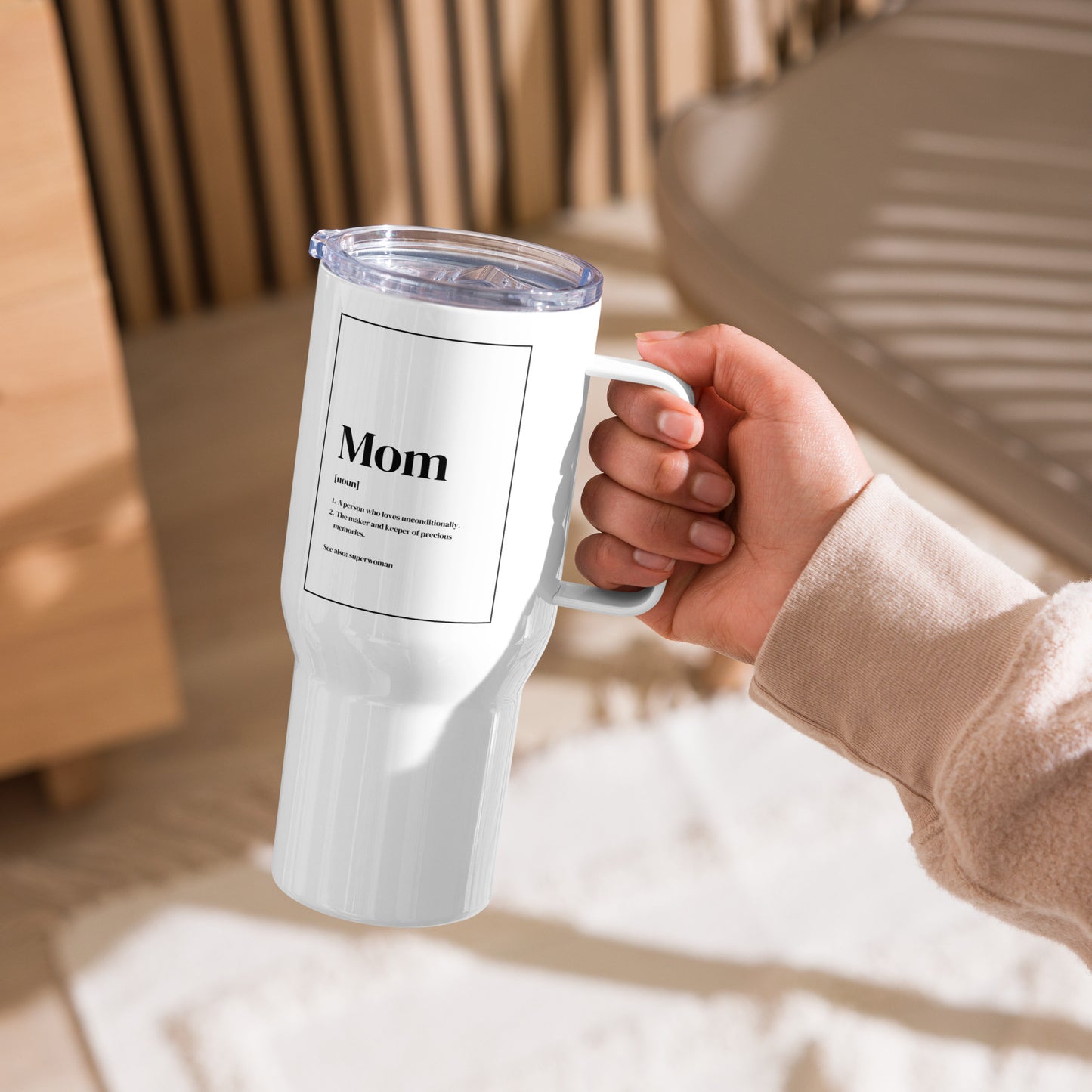 Mom Noun Travel mug with a handle