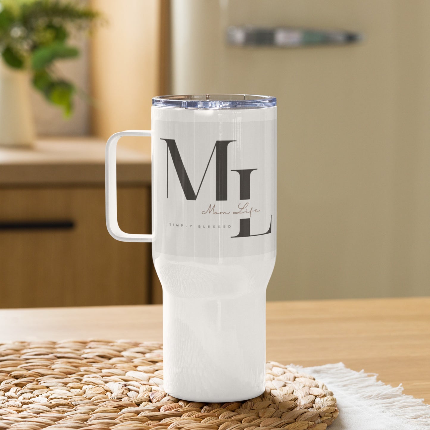 Mom Life Travel mug with a handle